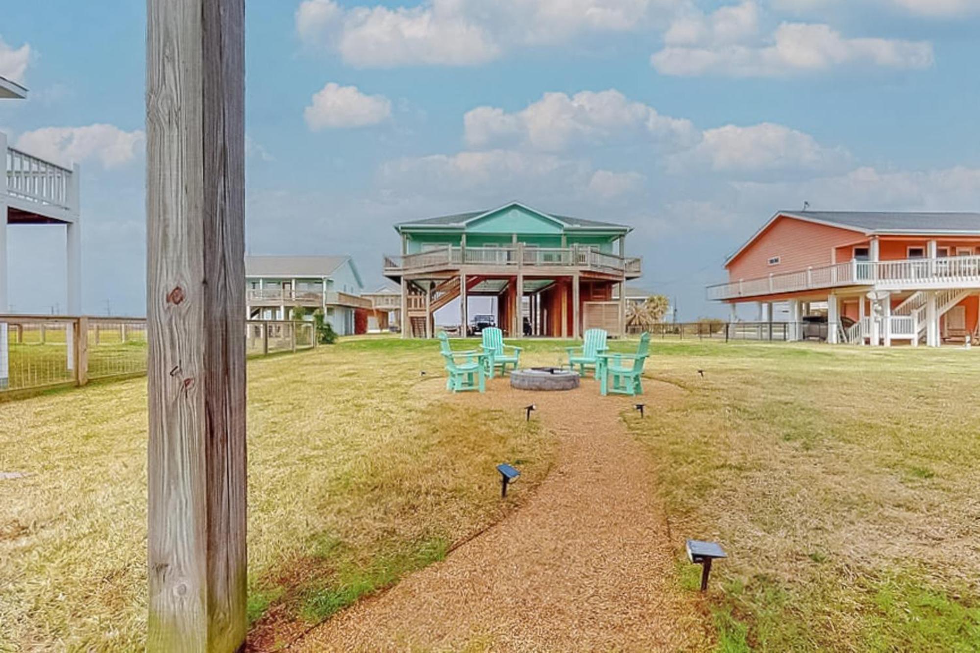 Вилла Escape From The Storm Bolivar Peninsula Экстерьер фото